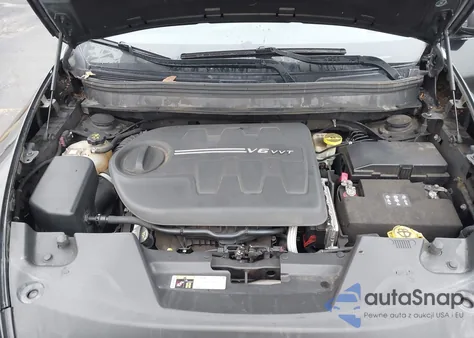 2016 Jeep Cherokee Trailhawk z USA, uszkodzony, nr VIN 1C4PJMBS1GW102917